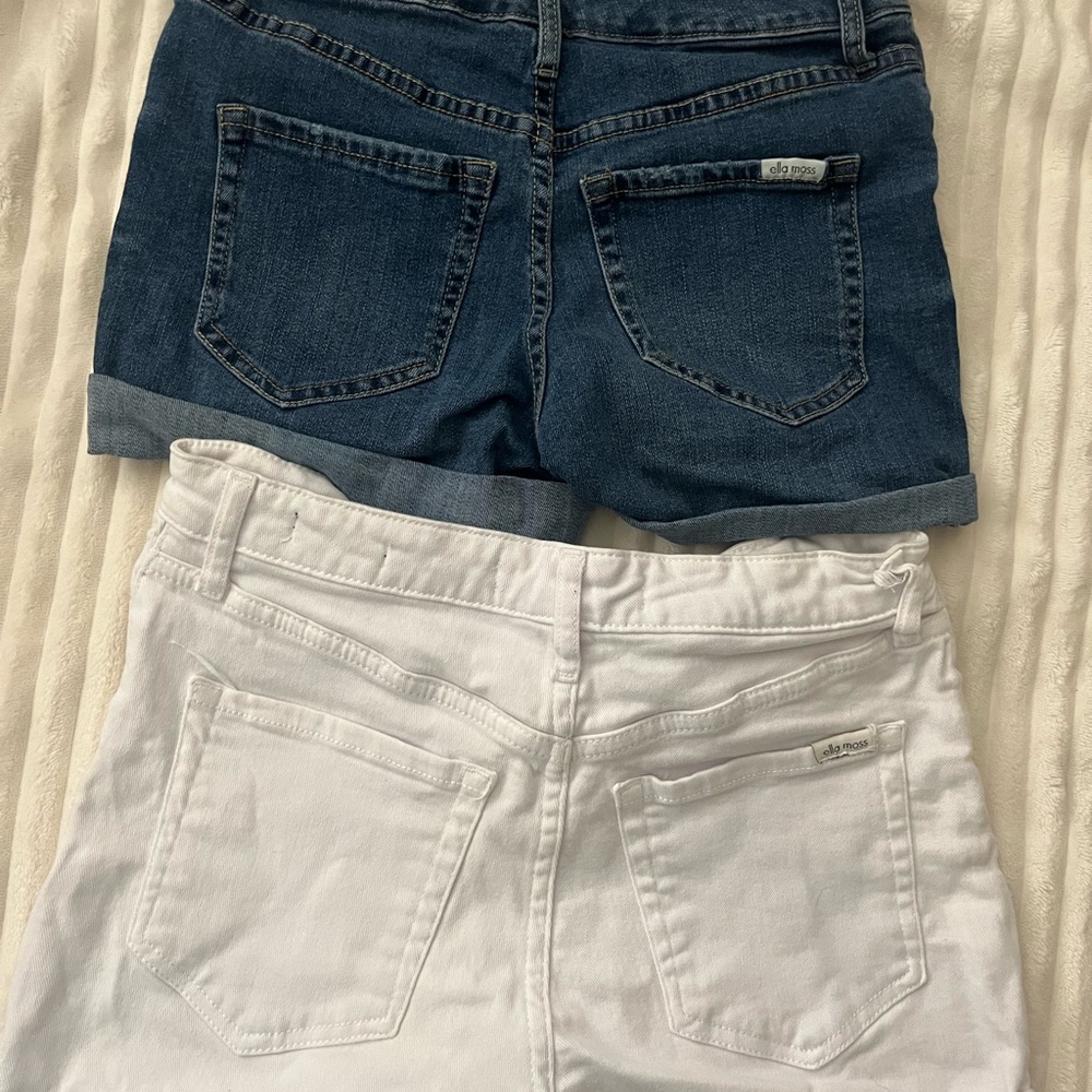 Ella Moss Shorts one denim, one white size 27 and 26 cuffed midi short high rise - Picture 6 of 6